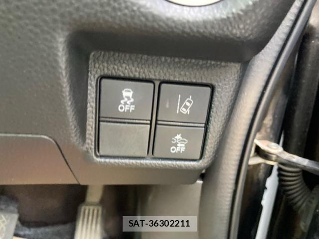Honda N BOX CUSTOM 2017-08 8037196-13