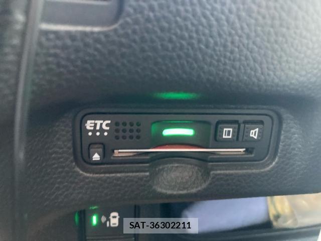 Honda N BOX CUSTOM 2017-08 8037196-15