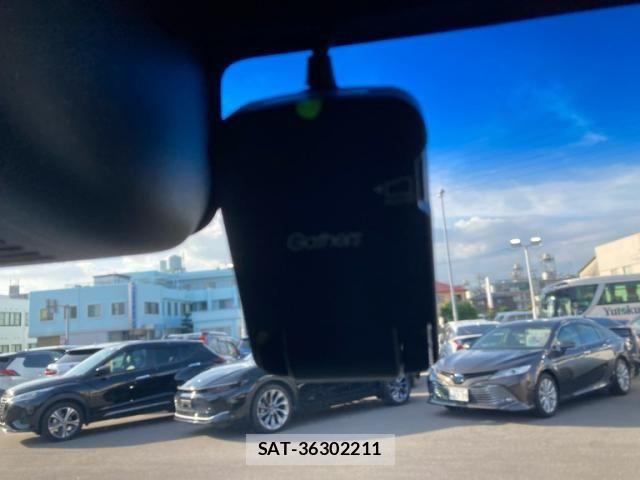 Honda N BOX CUSTOM 2017-08 8037196-16