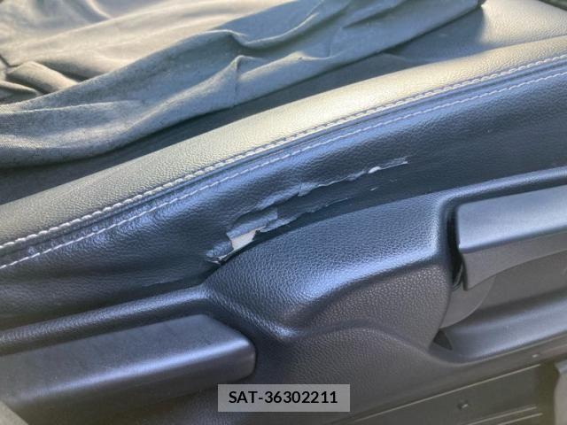 Honda N BOX CUSTOM 2017-08 8037196-23