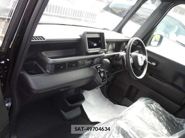 Honda N BOX CUSTOM 2026-07 8037111-12