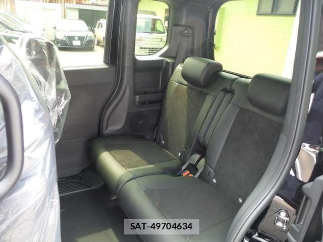 Honda N BOX CUSTOM 2026-07 8037111-13