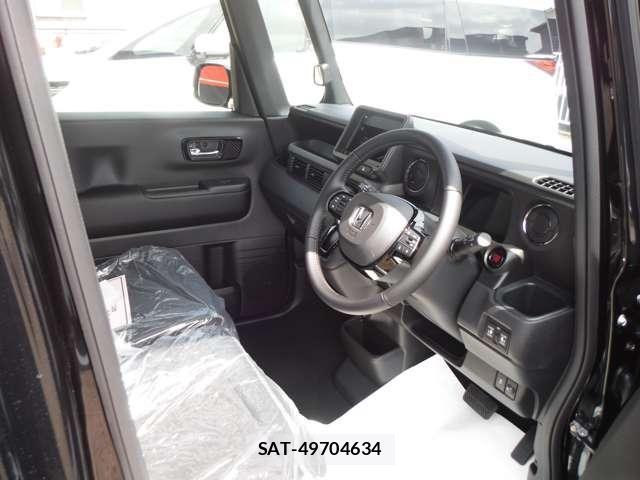 Honda N BOX CUSTOM 2026-07 8037111-18