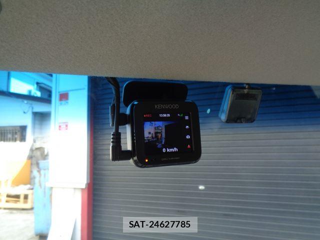 Honda N BOX CUSTOM 2013-01 8037207-27