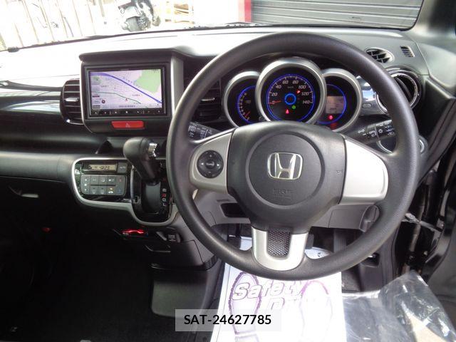 Honda N BOX CUSTOM 2013-01 8037207-2