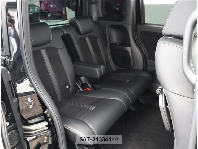 Honda N BOX CUSTOM 2022-04 8037108-11
