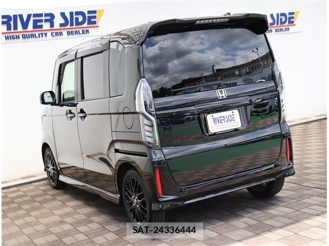 Honda N BOX CUSTOM 2022-04 8037108-18