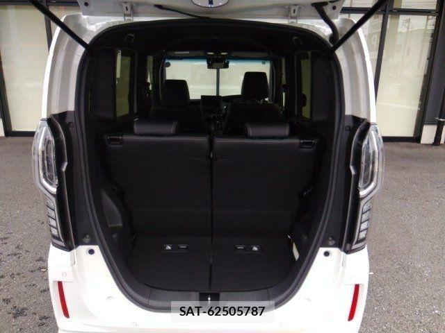 Honda N BOX CUSTOM 2022-01 8037152-13