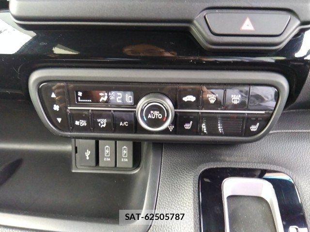 Honda N BOX CUSTOM 2022-01 8037152-24