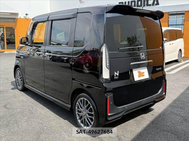 Honda N BOX CUSTOM 2024-03 8037125-12