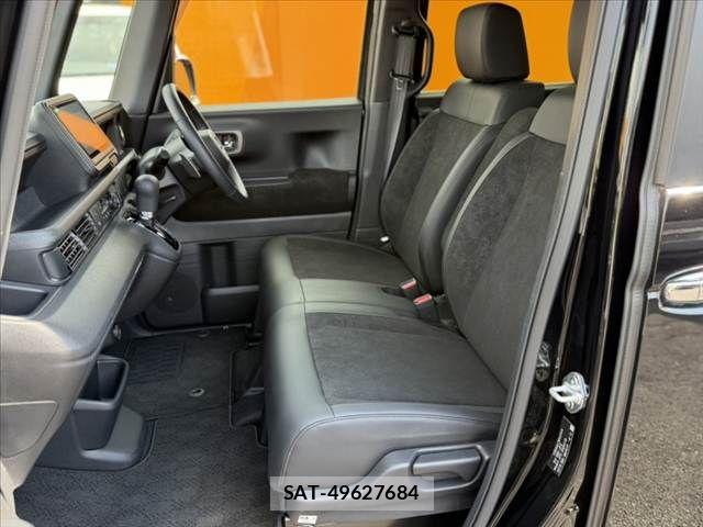 Honda N BOX CUSTOM 2024-03 8037125-16