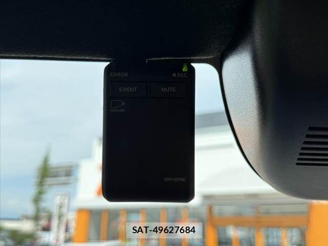 Honda N BOX CUSTOM 2024-03 8037125-28