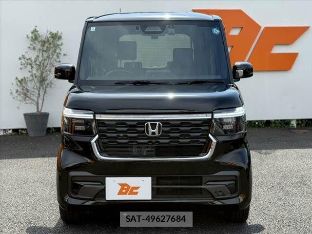 Honda N BOX CUSTOM 2024-03 8037125-8