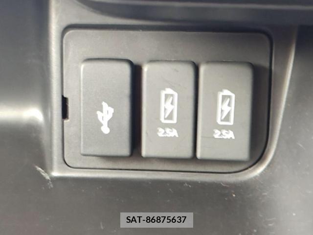 Honda N BOX CUSTOM 2021-10 8037160-19