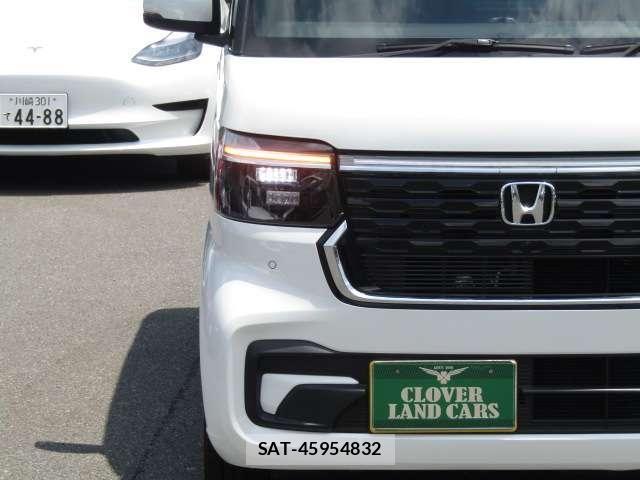 Honda N BOX CUSTOM 2025-09 8037142-10