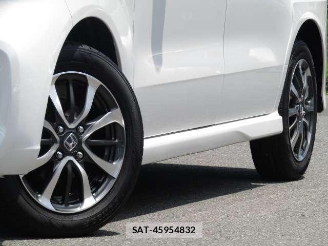 Honda N BOX CUSTOM 2025-09 8037142-14