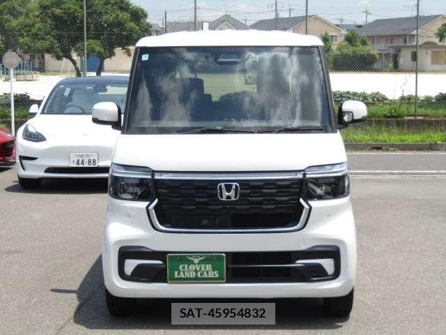 Honda N BOX CUSTOM 2025-09 8037142-17