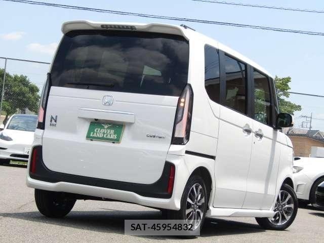 Honda N BOX CUSTOM 2025-09 8037142-22