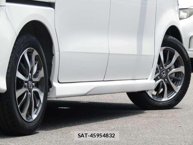 Honda N BOX CUSTOM 2025-09 8037142-23