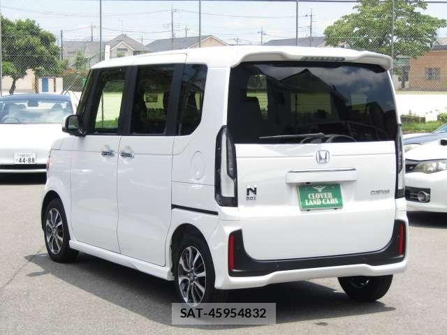 Honda N BOX CUSTOM 2025-09 8037142-26