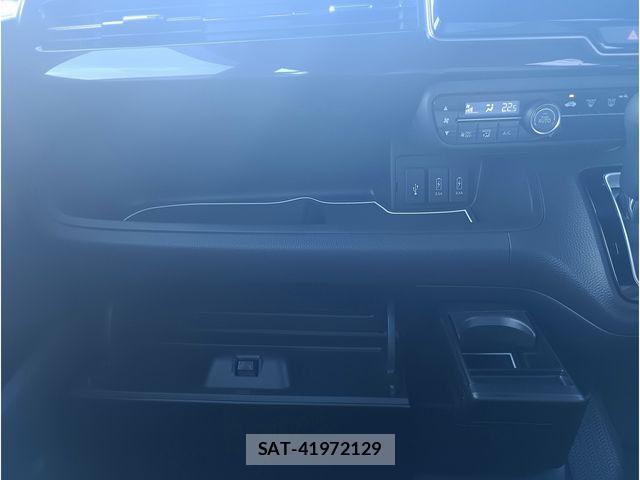 Honda N BOX CUSTOM 2018-12 8037190-16
