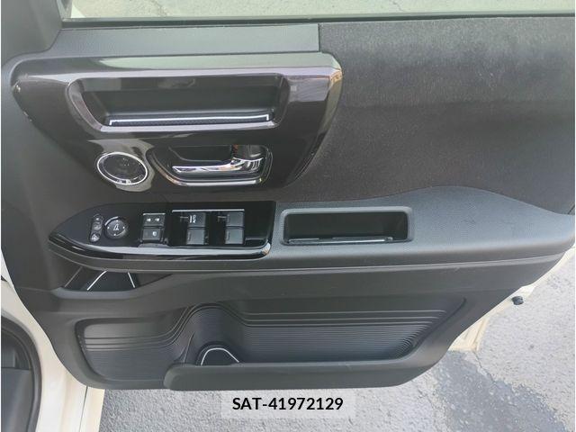 Honda N BOX CUSTOM 2018-12 8037190-24