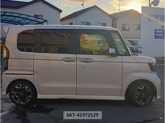 Honda N BOX CUSTOM 2018-12 8037190-3