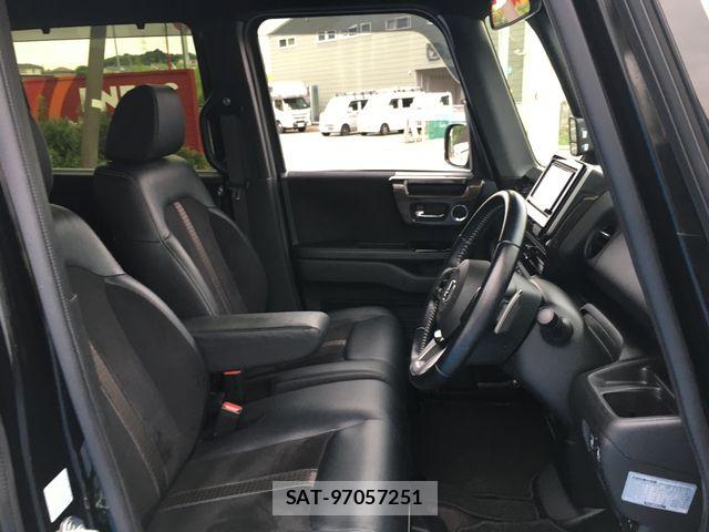 Honda N BOX CUSTOM 2017-09 8037194-16