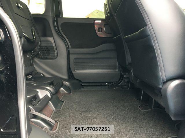 Honda N BOX CUSTOM 2017-09 8037194-26