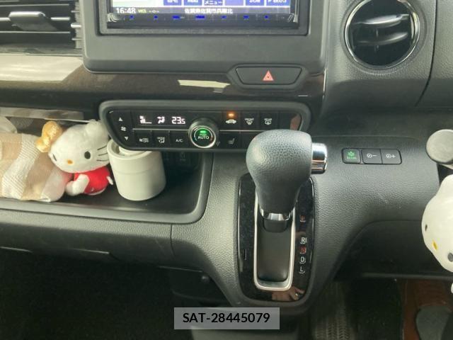 Honda N BOX CUSTOM 2019-12 8037171-13