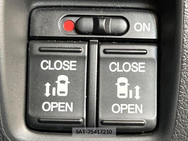 Honda N BOX CUSTOM 2015-09 8037184-5