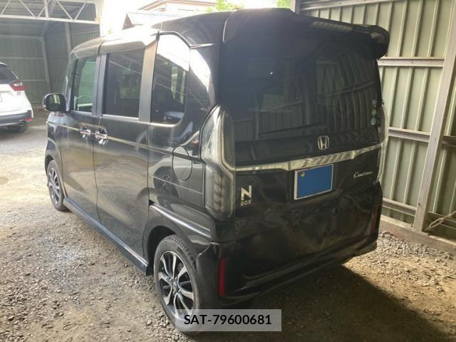 Honda N BOX CUSTOM 2019-03 8037220-2