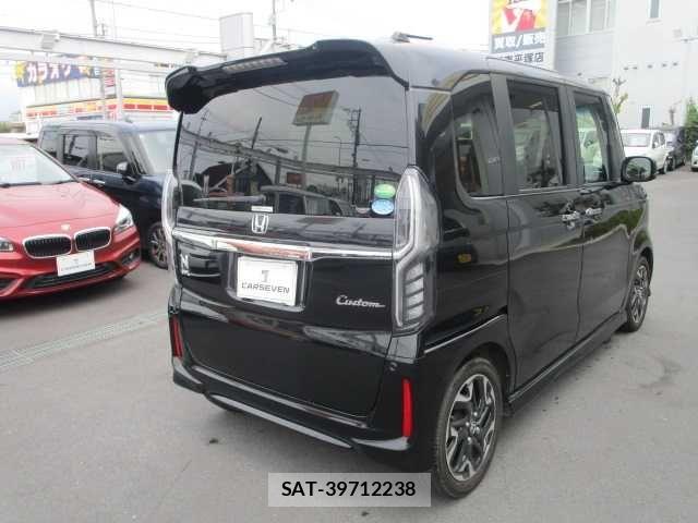 Honda N BOX CUSTOM 2019-07 8037158-6