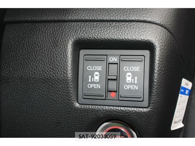 Honda N BOX CUSTOM 2018-11 8037167-21