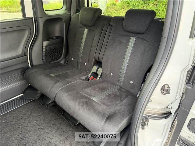 Honda N BOX CUSTOM 2023-07 8037137-9