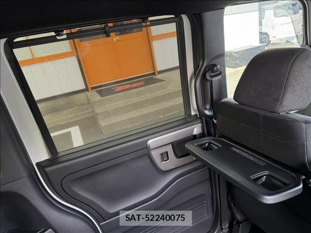 Honda N BOX CUSTOM 2023-07 8037137-16