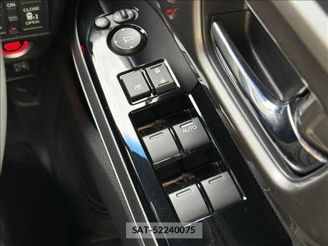 Honda N BOX CUSTOM 2023-07 8037137-26