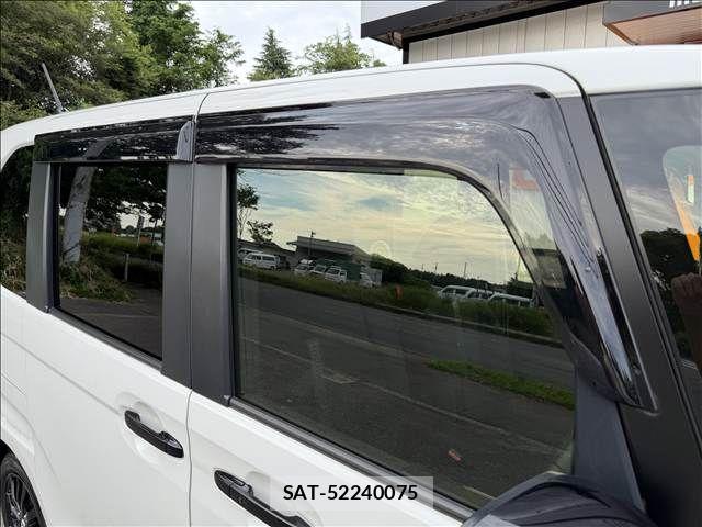 Honda N BOX CUSTOM 2023-07 8037137-29