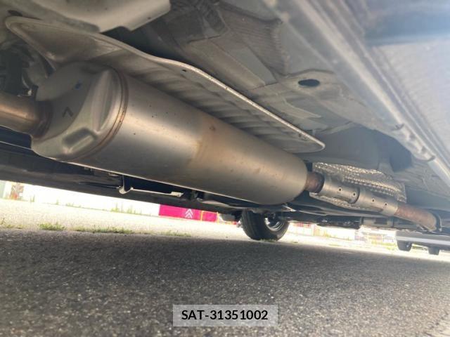 Honda N BOX CUSTOM 2019-09 8037197-5