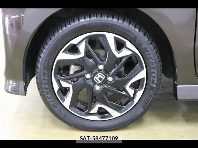 Honda N BOX CUSTOM 2019-03 8037181-23