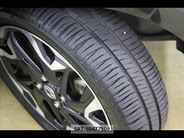 Honda N BOX CUSTOM 2019-03 8037181-24