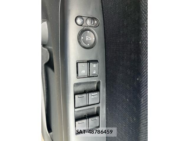 Honda N BOX CUSTOM 2017-03 8037201-16