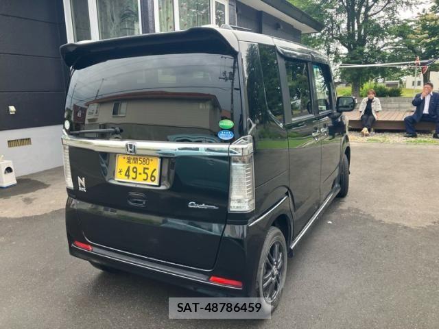 Honda N BOX CUSTOM 2017-03 8037201-4