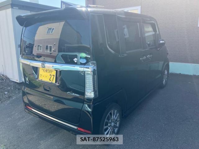 Honda N BOX CUSTOM 2015-09 8037221-2
