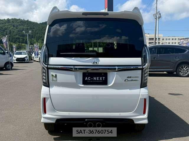 Honda N BOX CUSTOM 2022-11 8037155-18