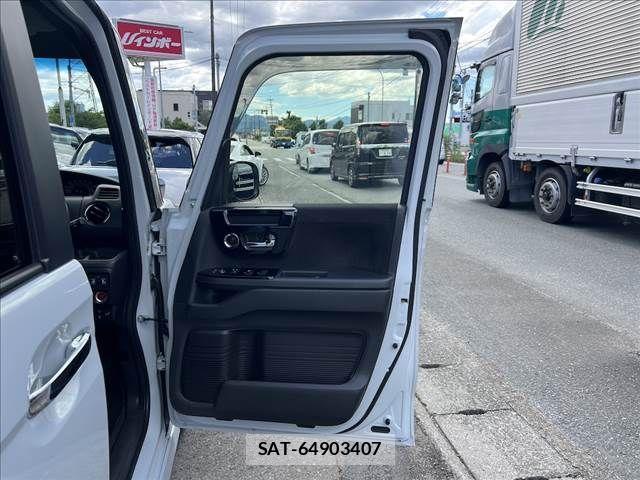 Honda N BOX CUSTOM 2023-01 8037154-11