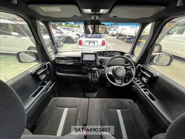 Honda N BOX CUSTOM 2023-01 8037154-28
