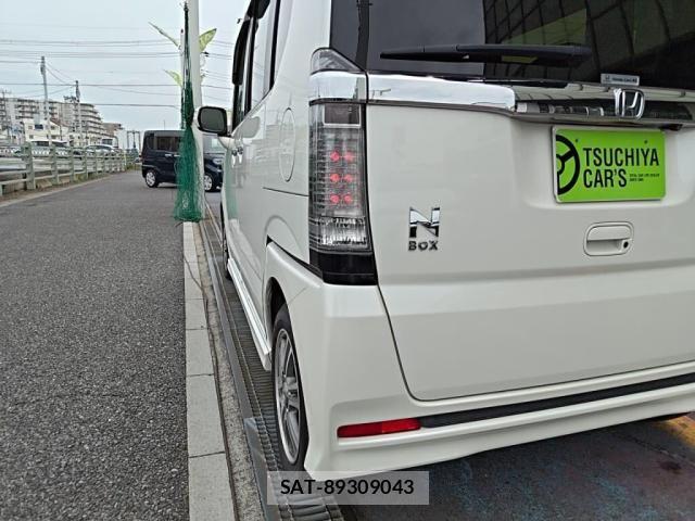 Honda N BOX CUSTOM 2017-09 8037162-10