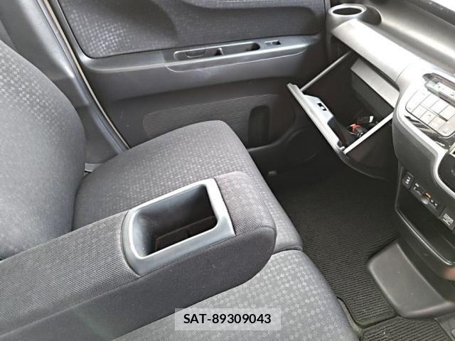 Honda N BOX CUSTOM 2017-09 8037162-19