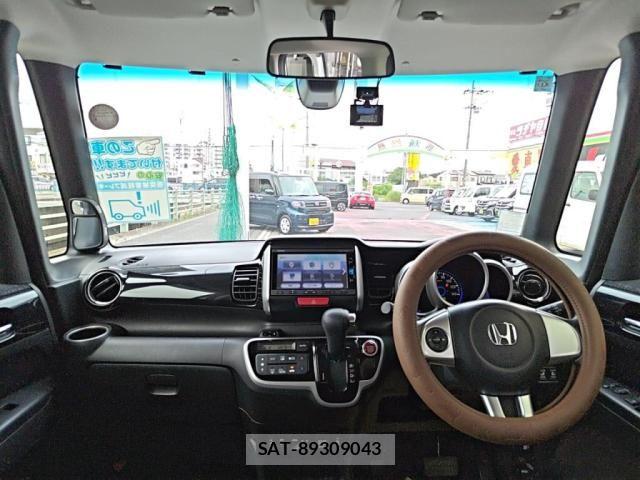 Honda N BOX CUSTOM 2017-09 8037162-2
